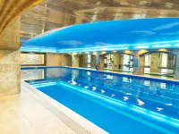 Grand Rezen Hotel Omiga - 5 tähden