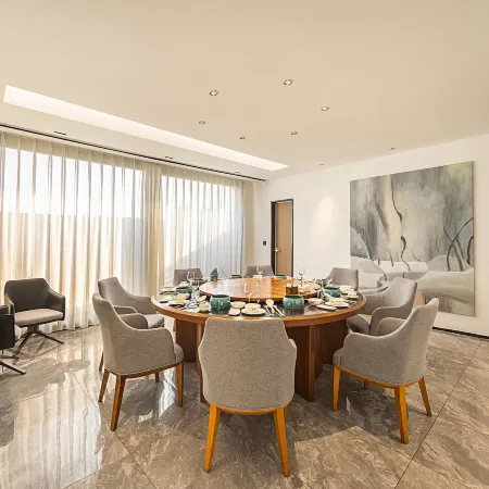 Hanrui Deyang Hotel