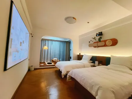 MeToo Отели рядом со станцией Xinyang East Railway Station