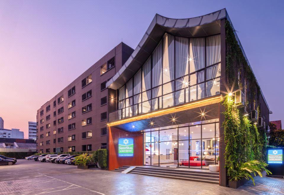 hotel overview picture