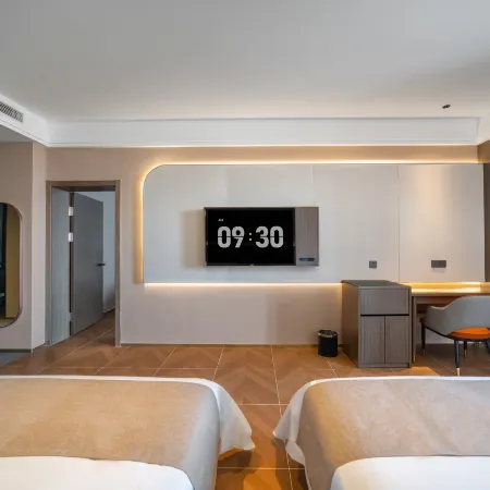 Aden Cloud Hotel