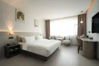 康悅世紀飯店（姜堰三水廣場大潤發店）