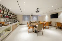 City Comfort Inn Hotel (Wuzhou Sanlong Avenue Government Affairs Center) - 2 Yıldız