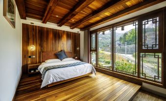 Zhangjiajie YiZhaibieyuan(tian men shan dian)