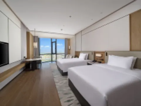 HiltonJiashan Hotels in Jiashan