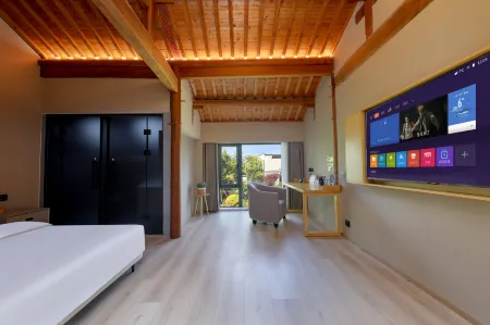 Ancient city hidden homestay Отели рядом с достопримечательностью «Anhui Normal University Qijiang College (Wenjin Campus)»