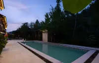 Libo size of the seven holes Brahma line beautiful night - ที่มีสระว่ายน้ำ