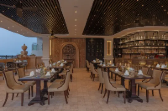 アニック パレス ホテル