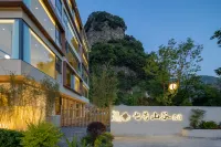 Enshi No.7 Valley Lodge  호텔