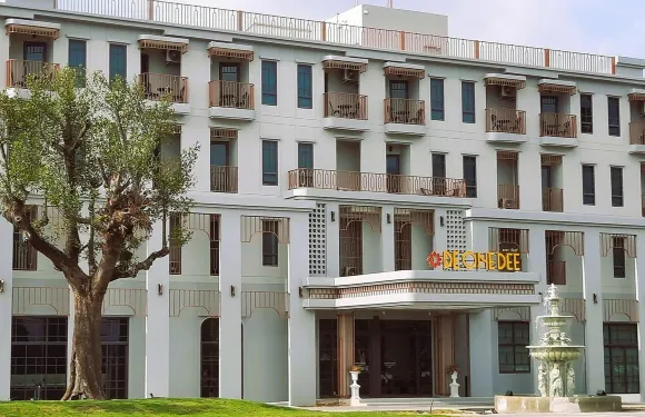 德萬迪酒店 （帕夭）