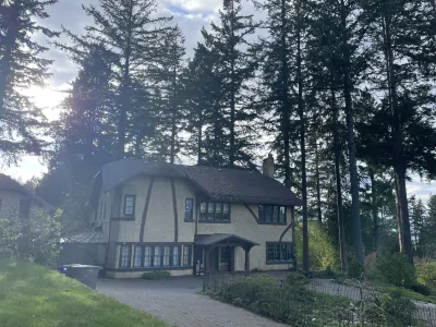 Vancouver West Spanish Banks Beach Seaview Villa (next to UBC)