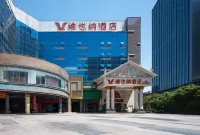 Vienna Hotel (Shenzhen Shiyan Shilong Community) Hotels near Hongfa Dashijie Shopping Plaza