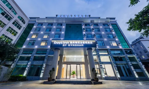 Days Inn by Wyndham Guangzhounan Railway Station