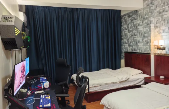 華寧網都電競酒店