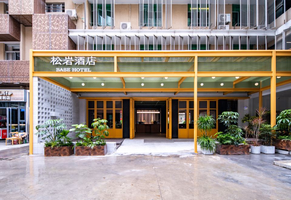 hotel overview picture