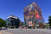 Pureis Loft Theme Luxury Design Guesthouse (Beijing Workers' Stadium Sanlitun)