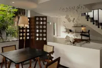 Xijiang Qianhu Miao Village Mijian Mountain Homestay