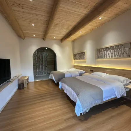 Moerdaoga Senlin Shuchao Hotel