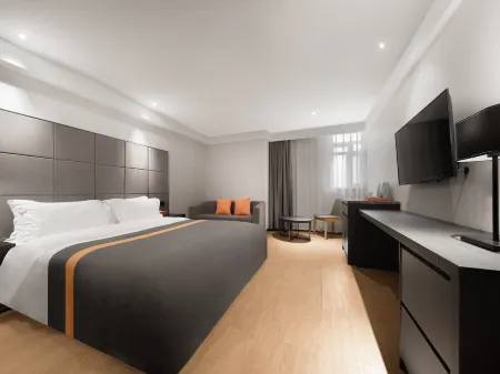 Holiday River View Hotel, Chongqing (Jiefangbei Hongyadong)