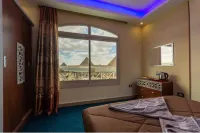 Cozy Home Pyramids View