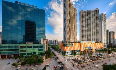 Vinhomes D'Capitale Apartment Ha Noi - Lavie Homes Các khách sạn gần Charmvit Tower