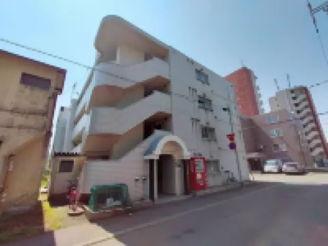 KIYAZA Higashi Sapporo 鄰近東2條公園的酒店