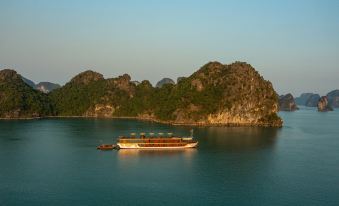 Nostalgia Halong Cruise