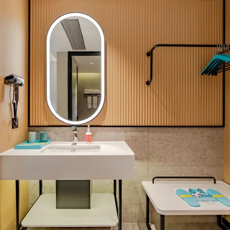 Hotel City Comfort Inn（Nanhu Branch, Zigong Bangtai No. 4 People's Hospital）
