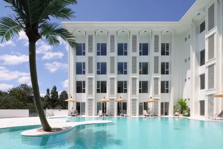 MisooHi Hotel Отели рядом с достопримечательностью «Cheng's Miyake»