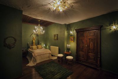 施設外観 セイクリッド ハウスの写真