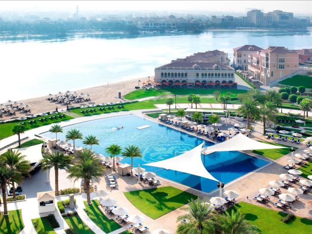 The Ritz-Carlton Abu Dhabi, Grand Canal Hotels in Abu Dhabi