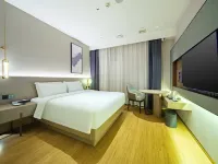 Li Feng Hotel（Harbin Wufujing First Affiliated Hospital Group Li District Metro Station Store） Hotele w: Qunli New Area/Harbin Music Park