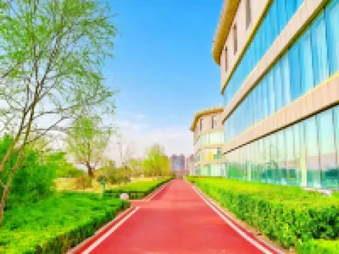 Yishui Longgang Hotel (Yishui River Bridge Scenic Spot) Hotels in Yishui