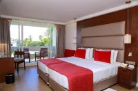 Pegasus Reef - A Beach Resort in Colombo