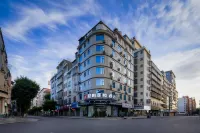 Junyi Hotel (Nankang District, Ganzhou Night Market Street) Hotels near Nanshan Mountain Forest Park