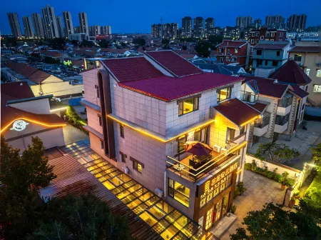 Elong Anyun Hotel (Yantai Penglai Oulebao Menghuan World) Отели рядом с достопримечательностью «Haishi Park»