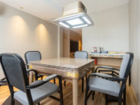 YaSheMan Hotel (Honghu Yasi Plaza Store) Hoteles en Honghu