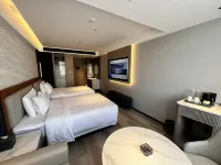 ForMont Hotel(Chizhou Station Branch) Hotels near Chizhou University