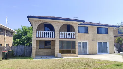 Sunnybank Hills Home - Near Shopping & Dining - เปิดใหม่