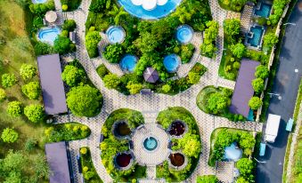 Yuetianxia Hot Spring Hotel