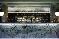 Zero Box Lodge Porto - bar
