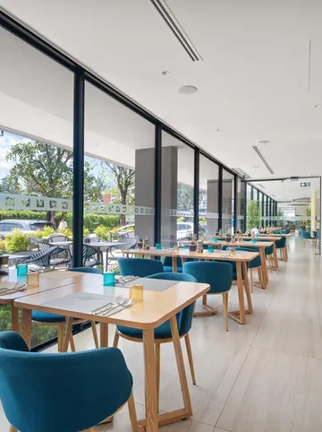 รูปภาพของ1412 Wyndham Gardens คอนโดหรูพร้อมสระว่ายน้ำ