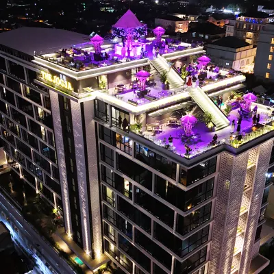 The Jogja Hotel & Conference Center - Malioboro Hotels near Tugu