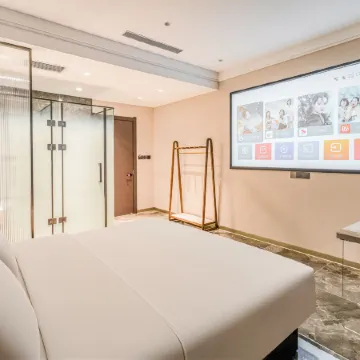 Dingbian Tianbao Hotel