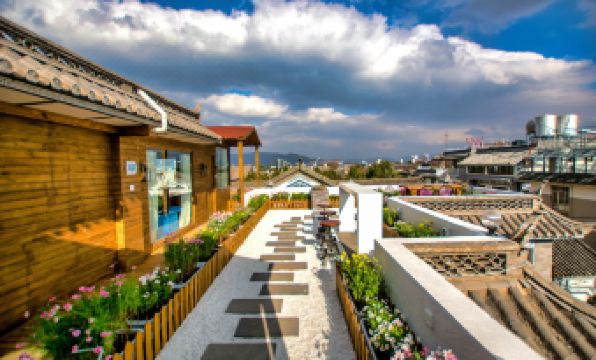 Dali Ancient Town Meishan Guesthouse