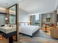 Harris Hotel & Convention Serpong Hôtels à proximité de : Restaurant Benton Junction