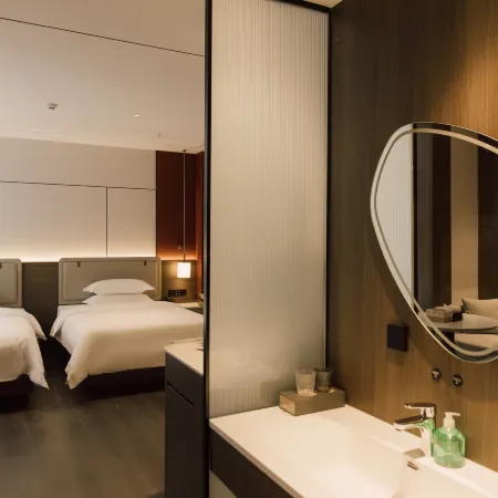 Moling Hotel (Guazhou Avenue County Government) 과저우 호텔