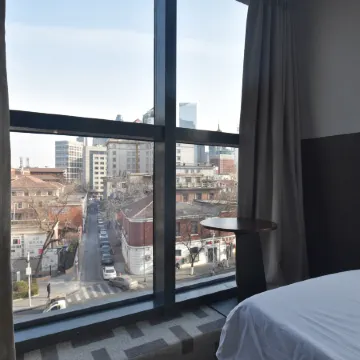 Jigu Design Hotel (Italian Style District Deyunshe) Отели в г. Тяньцзинь