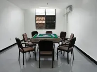 Honghe Business Hotel
