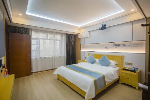 Floral Hotel·Liangpu Hotel